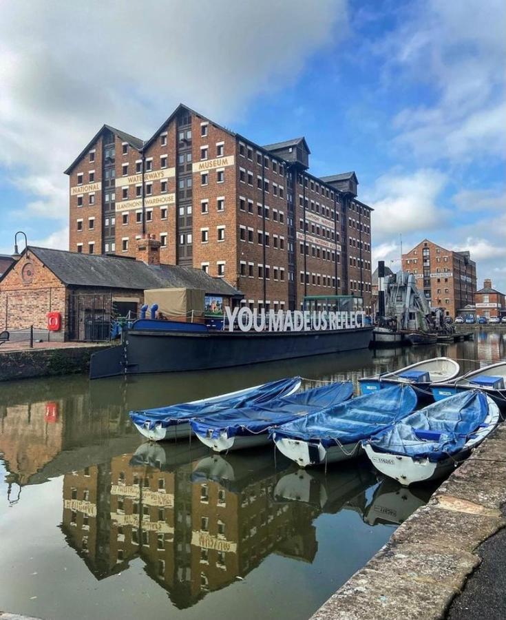 Stewart Docks Apartment Γκλόστερ Εξωτερικό φωτογραφία